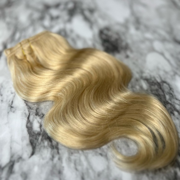body Wave light Blonde #613 Human hair Clip in Extensions 14 Inch - Picture 1 of 7